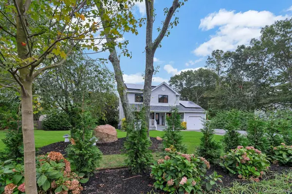 Riverhead, NY 11901,24 Rabbit RUN