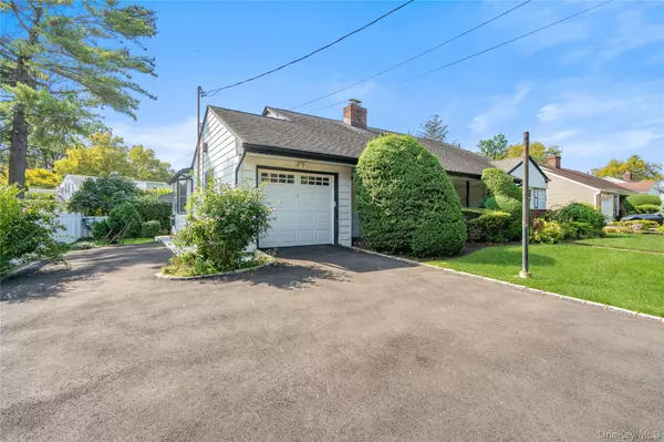 Malverne, NY 11565,73 Parkview PL
