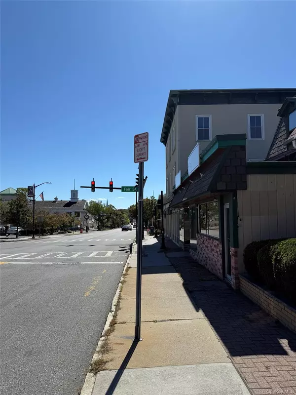 Carmel, NY 10512,57 & 59 Gleneida AVE