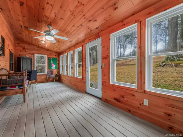 Jeffersonville, NY 12748,165 Boband RD