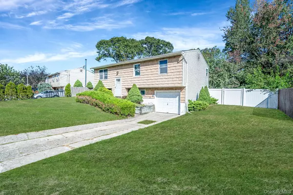 Selden, NY 11784,101 Elmwood AVE