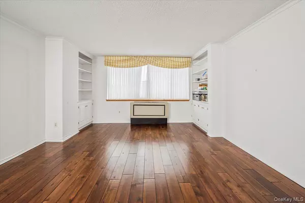 New Rochelle, NY 10804,1270 North AVE #6F