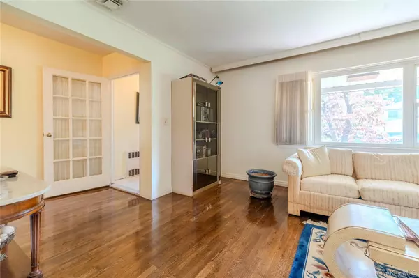 Oakland Gardens, NY 11364,56-48 E. Hampton BLVD
