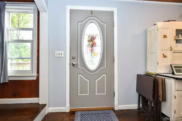Stony Point, NY 10980,81A Jay ST