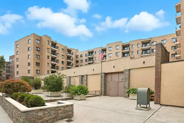 Hartsdale, NY 10530,100 E Hartsdale AVE #7IE