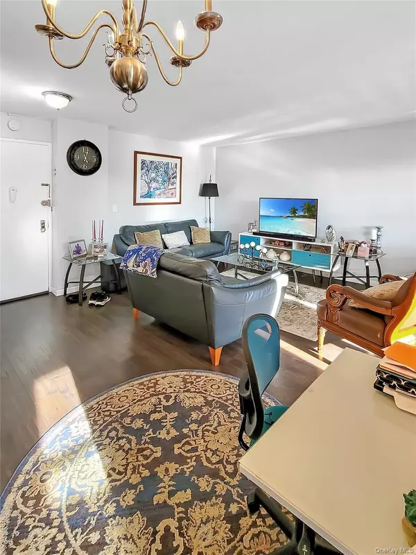 Brooklyn, NY 11207,971 Jerome ST #4L