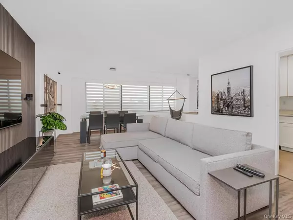 Bronx, NY 10463,3671 Hudson Manor terrace #14G