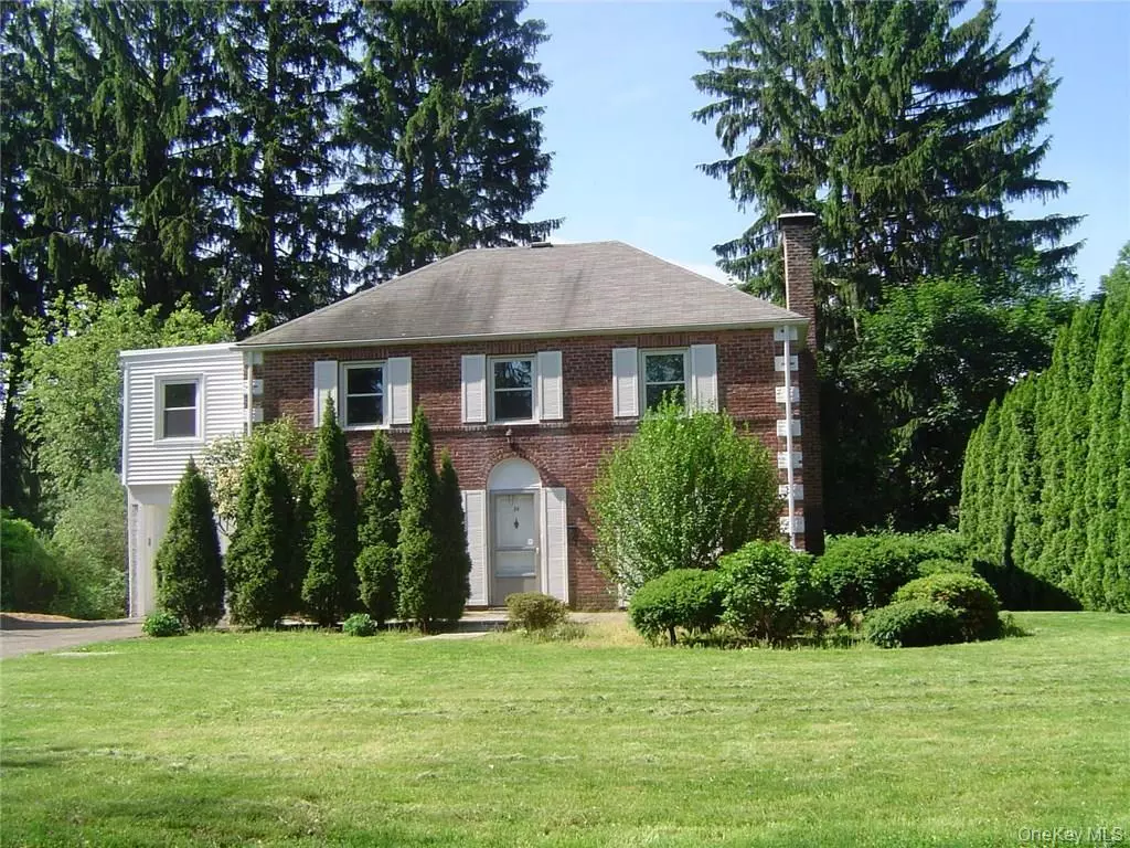 Scarsdale, NY 10583,24 Sargent RD