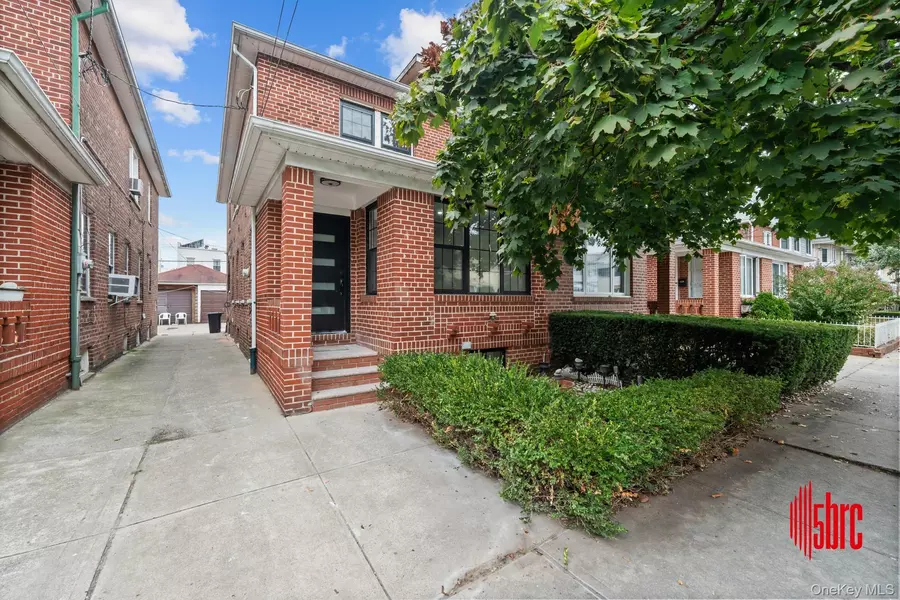 1554 E 38th ST, Brooklyn, NY 11234