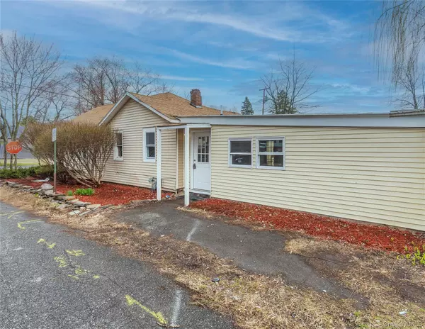 Kingston, NY 12401,108 John ST