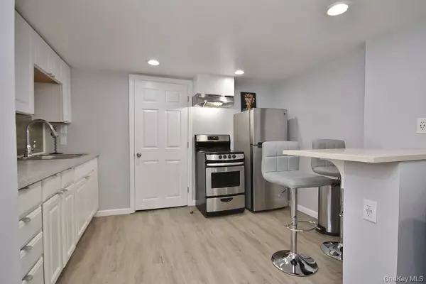 208 Myrtle Ave #UNIT 1, Mahopac, NY 10541