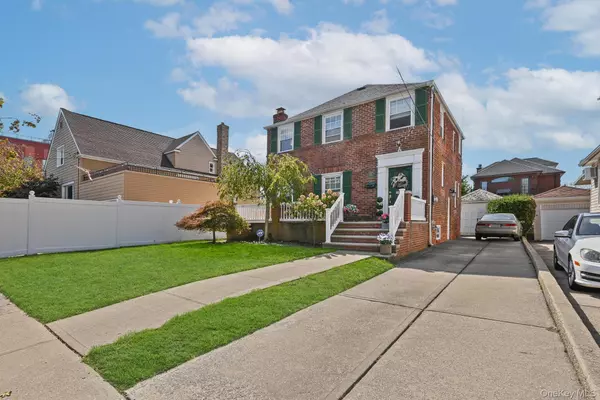 Belle Harbor, NY 11694,509 Beach 135th ST