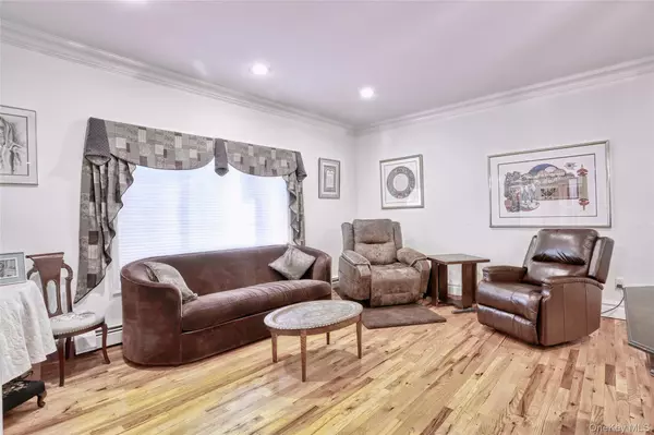 Monsey, NY 10952,11 Golar DR