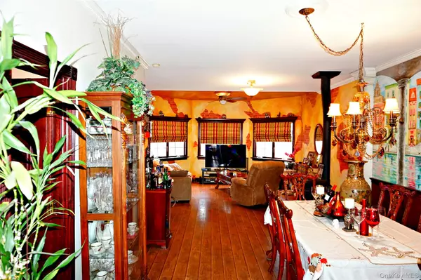 Broad Channel, NY 11693,33 W 13th RD