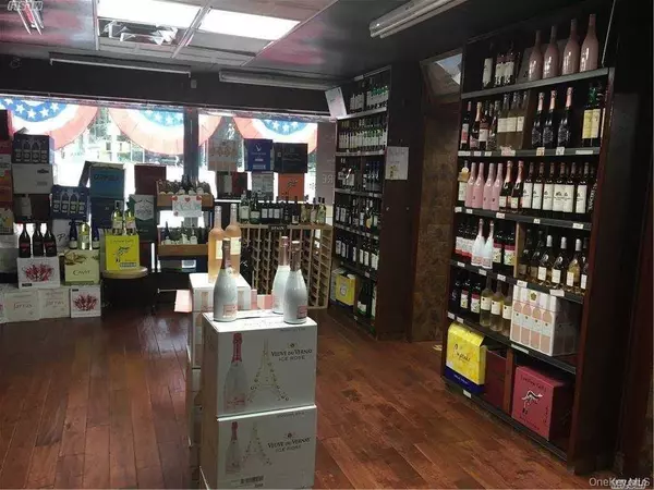 Richmond Hill, NY 11418,108-20 Myrtle Avenue ST
