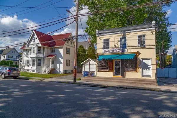 Peekskill, NY 10566,808 Elm ST