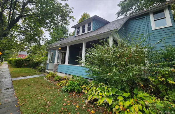 Rhinebeck, NY 12572,55 South ST #1