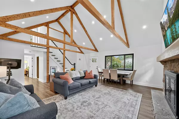 Bardonia, NY 10954,45 Shady LN