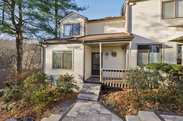 Millwood, NY 10546,74 Pheasant Run #74