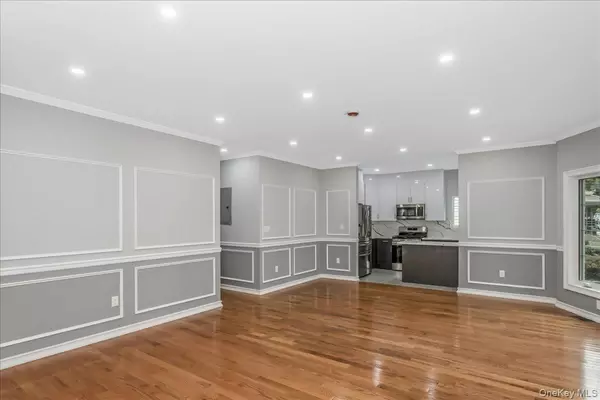 Rosedale, NY 11422,Address not disclosed