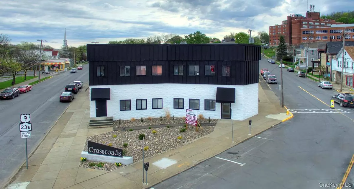 Hudson, NY 12534,754 Columbia Street