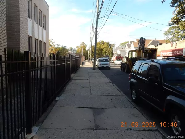 Mount Vernon, NY 10550,459 S 5th AVE