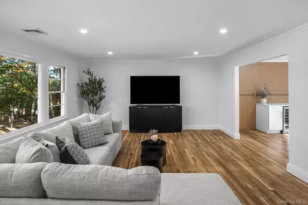 Chappaqua, NY 10514,341 Millwood RD