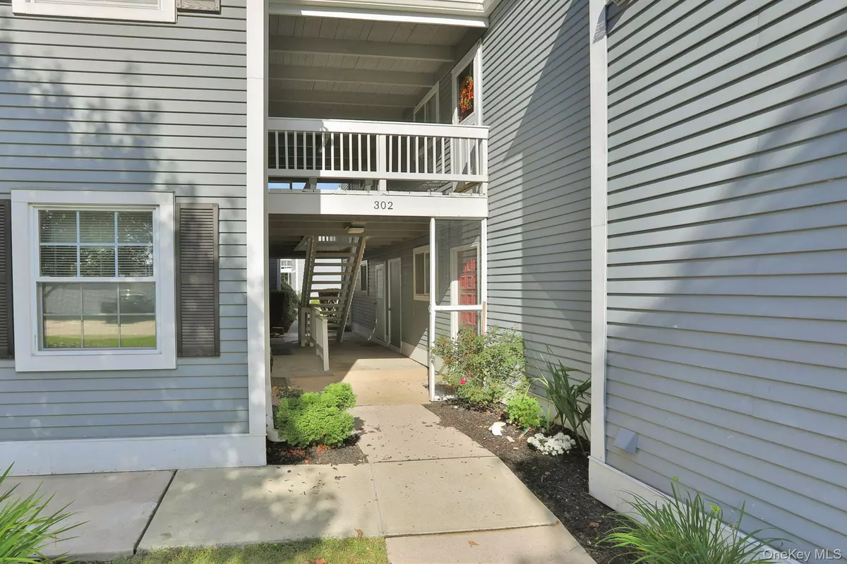 Fishkill, NY 12524,302 Commons WAY #E