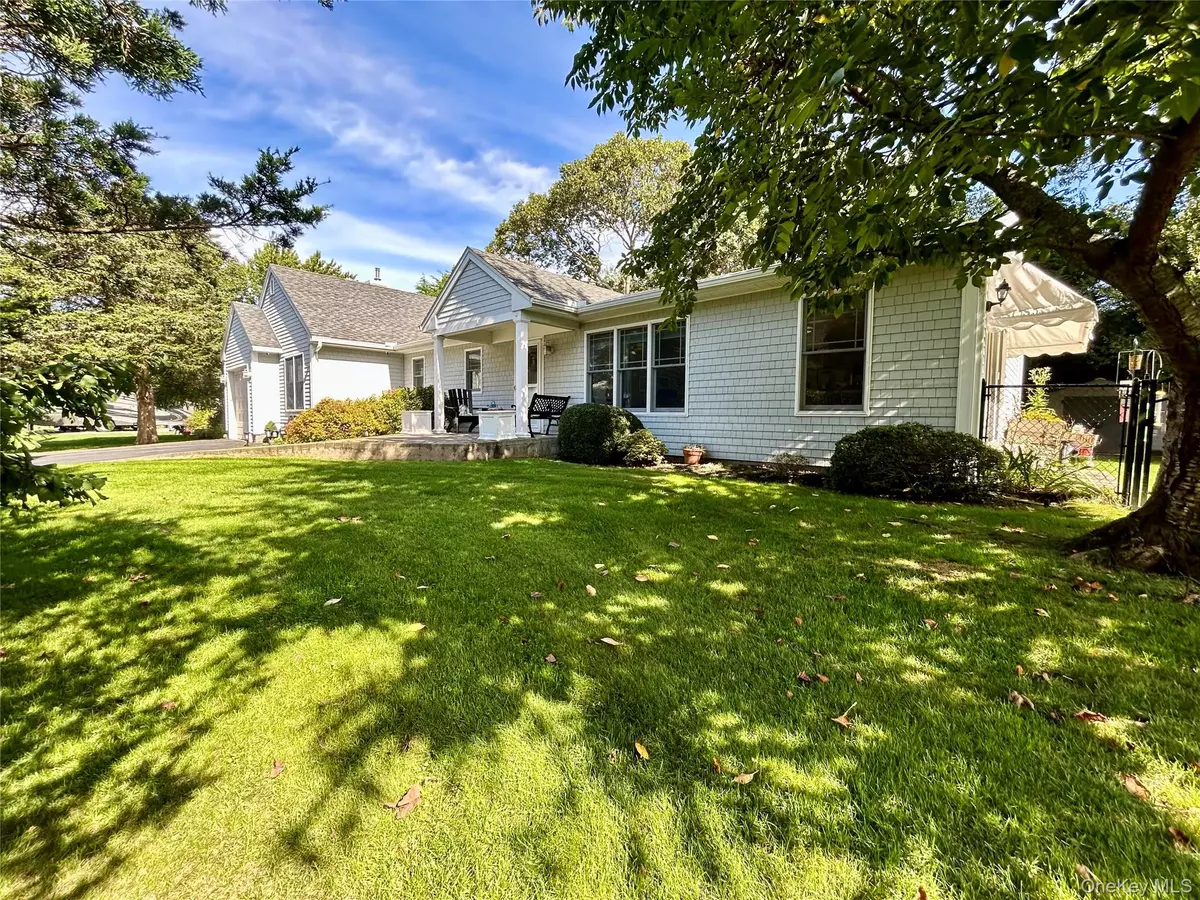 East Marion, NY 11939,1545 E Gillette DR