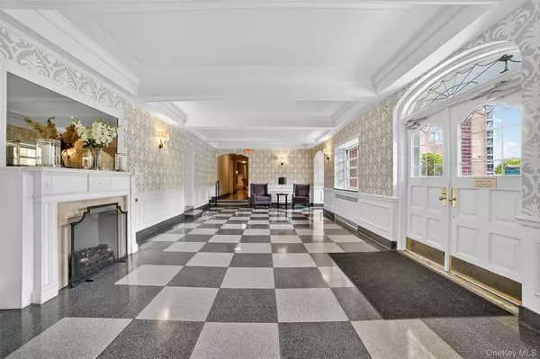 White Plains, NY 10603,50 N Broadway #5C