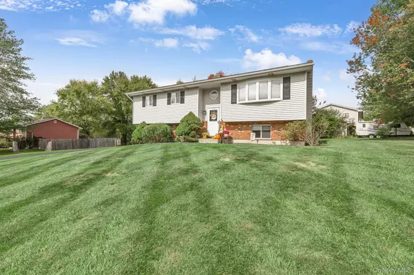 Middletown, NY 10940,25 Wayne DR