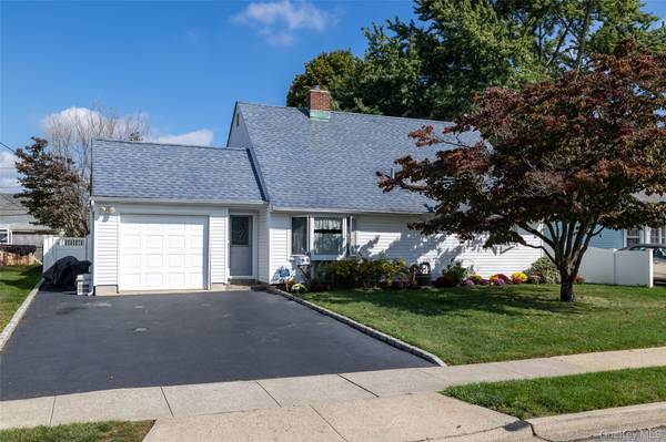 Levittown, NY 11756,125 Meridian RD