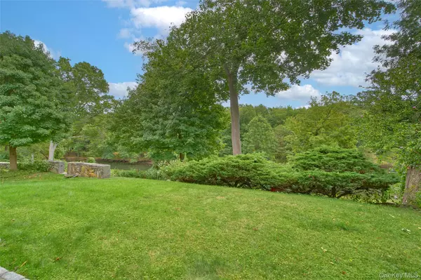 Rye, NY 10580,5 Stonycrest RD