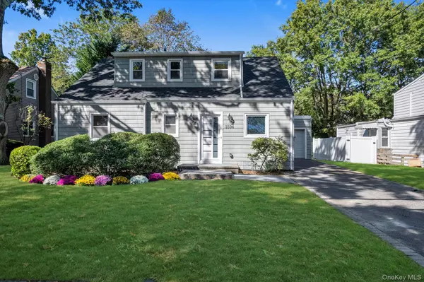 1594 Union AVE, Hewlett, NY 11557