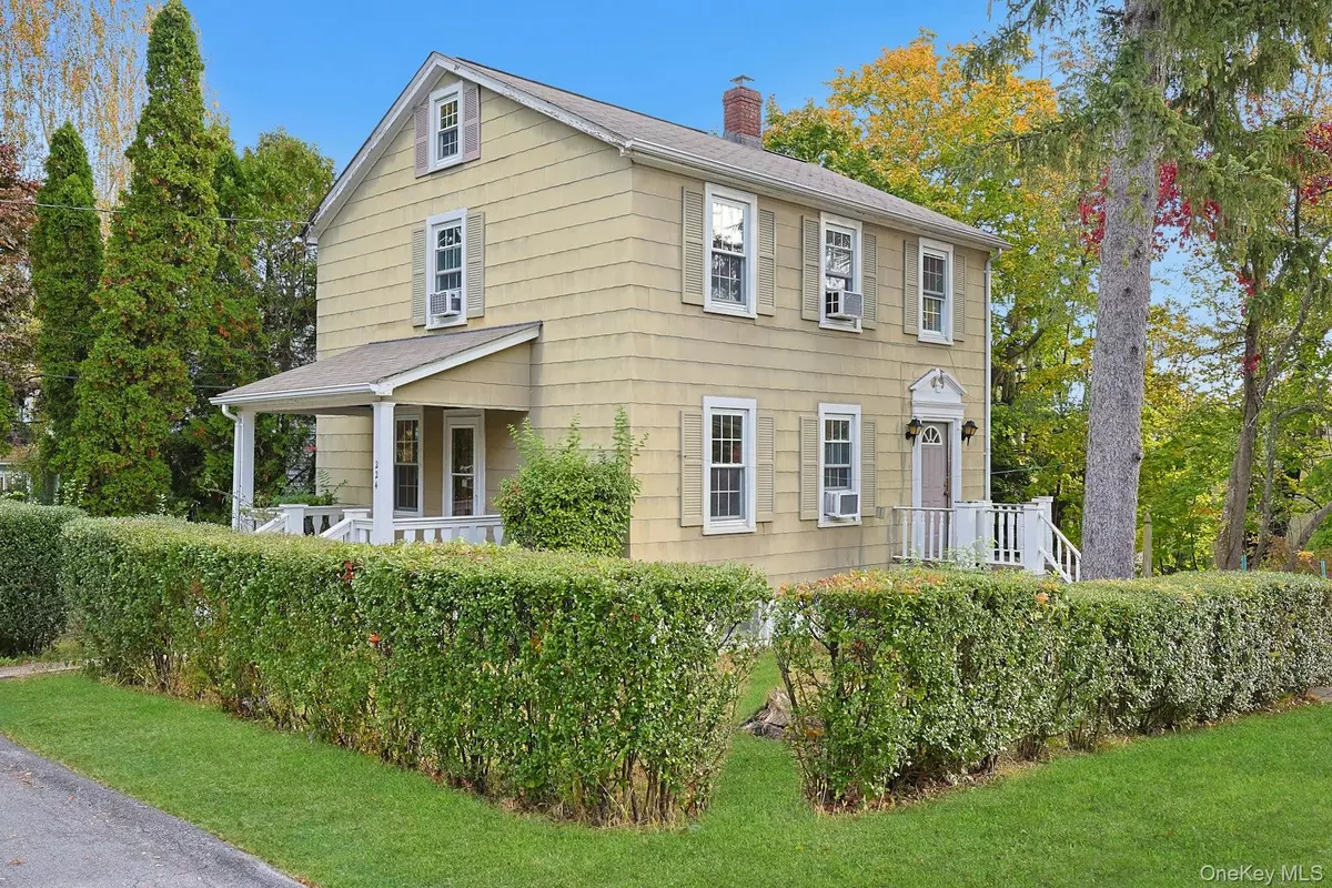 Nyack, NY 10960,224 Birchwood AVE
