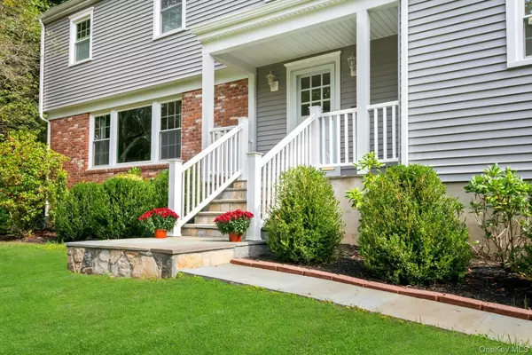 Briarcliff Manor, NY 10510,320 Cedar DR