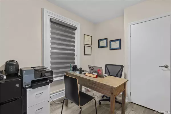 Chappaqua, NY 10514,175 King ST #A