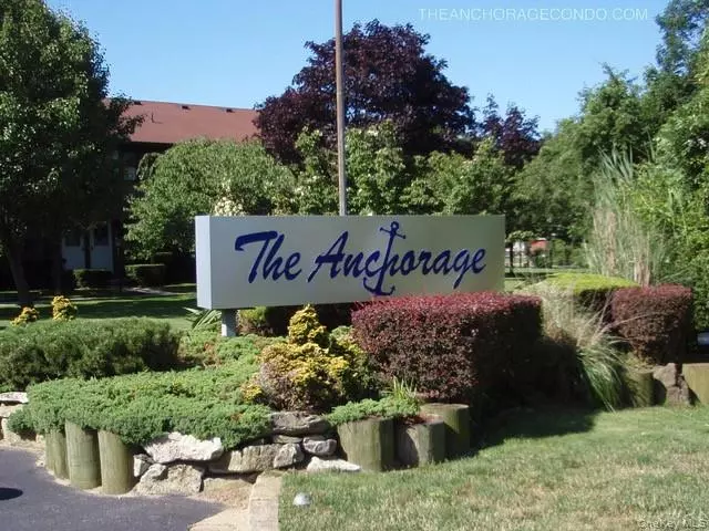 Copiague, NY 11726,348 Mariners WAY