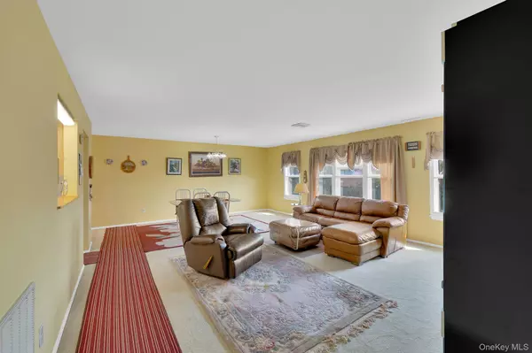 Middletown, NY 10940,78 Deer Ct DR #78