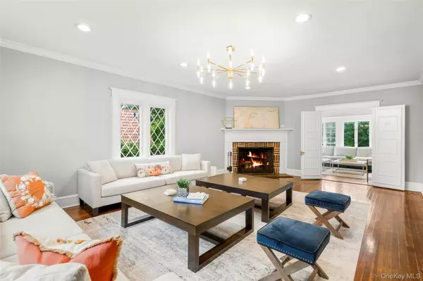 New Rochelle, NY 10804,20 Elk AVE