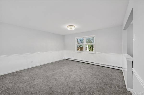 Plainview, NY 11803,622 Old Country RD