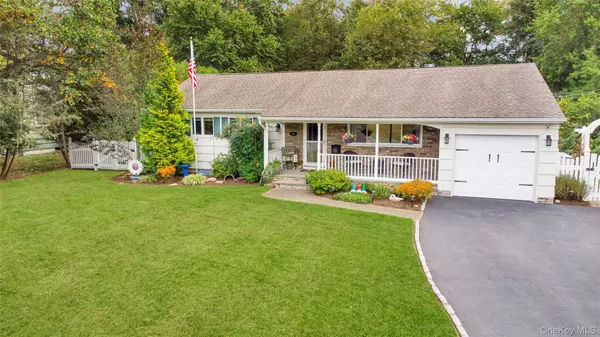 12 Marcus RD, West Nyack, NY 10994