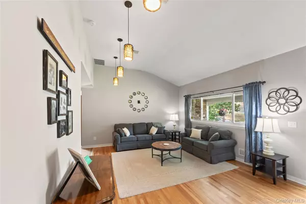 West Nyack, NY 10994,12 Marcus RD