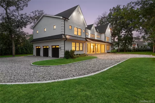 Wading River, NY 11792,110 Crescent CT