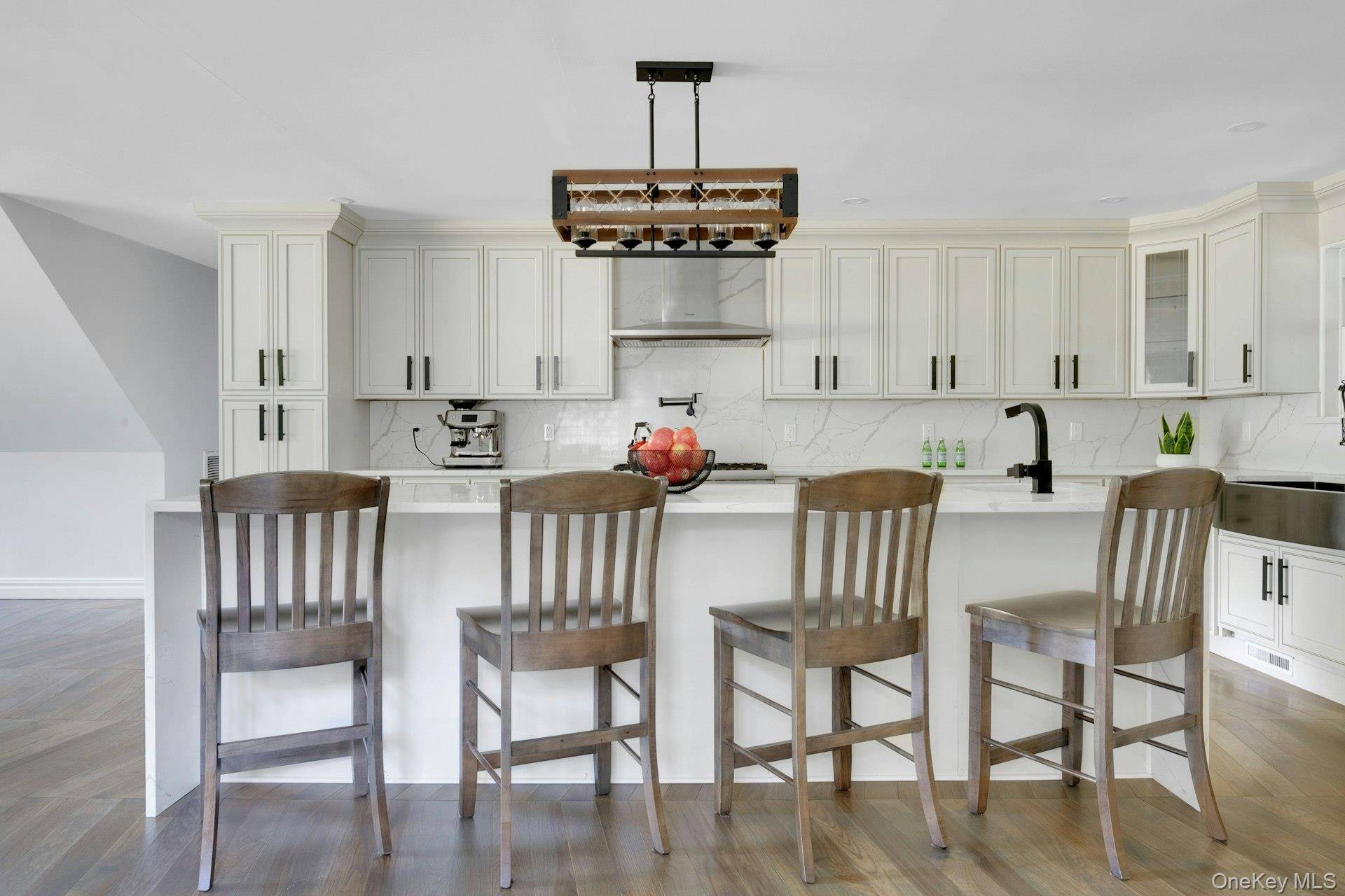 31 Old Deer Park RD, Katonah, NY 10536