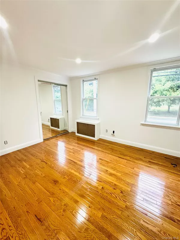 Ossining, NY 10562,8 Rockledge AVE
