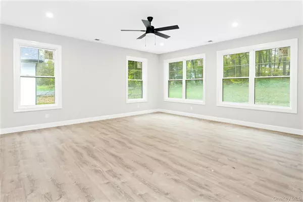 Stormville, NY 12582,3750 Route 52