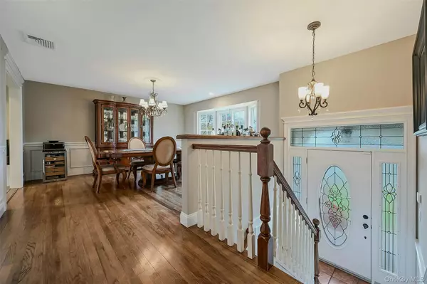 Oakdale, NY 11769,30 W Shore RD