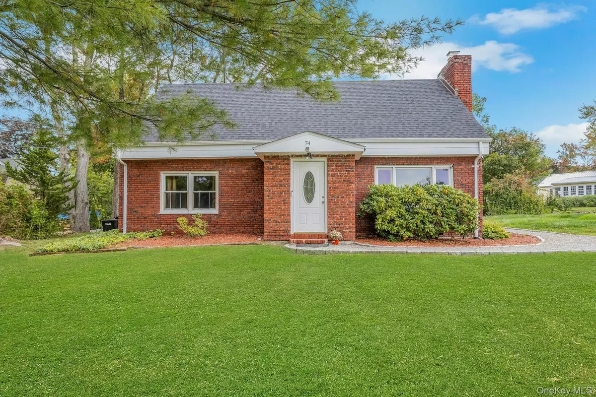 Carmel, NY 10512,74 E Lakeshore DR