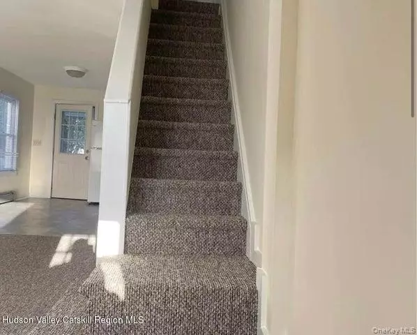Saugerties, NY 12477,254 Partition ST #252
